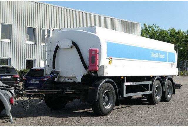 Tank Bunge TAA 22.5/3A3, 3 Kammern,Oben- und Untenbefüllung - Remorque citerne: photos 4 Tank Bunge TAA 22.5/3A3, 3 Kammern,Oben- und Untenbefüllung - Remorque citerne: photos 4