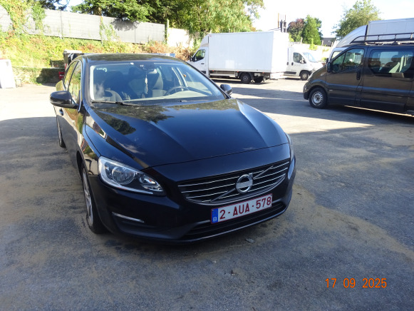 Voiture Volvo Berline S60 D2 - Autre matériel: photos 1 Voiture Volvo Berline S60 D2 - Autre matériel: photos 1