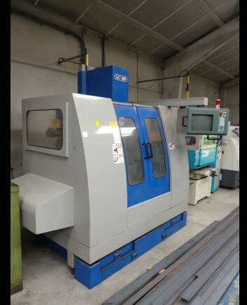 Machine-outil C-Tek KM-80D