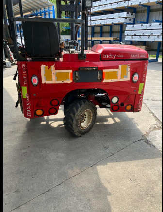 Moffett M8 30.4 - Chariot latéral: photos 3 Moffett M8 30.4 - Chariot latéral: photos 3