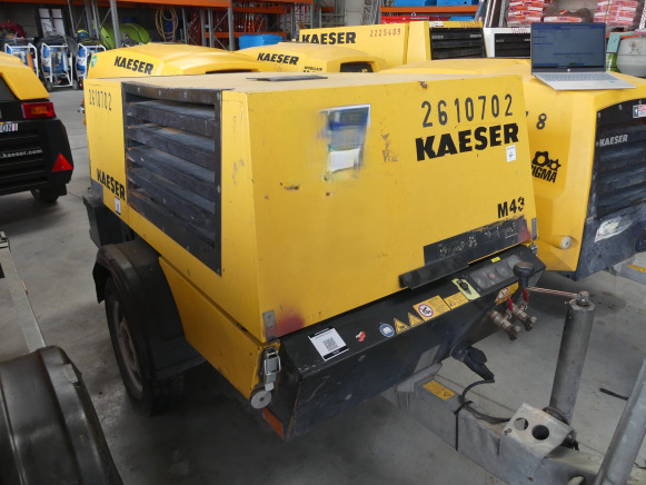 REF:2610 - Compresseur tractable Kaeser M43 - Compresseur d'air: photos 3 REF:2610 - Compresseur tractable Kaeser M43 - Compresseur d'air: photos 3
