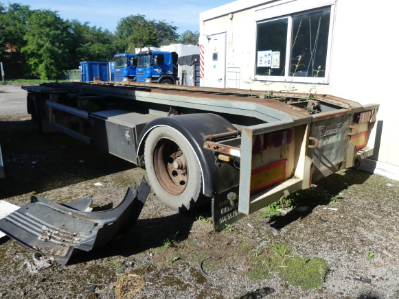 REF:5287 - Remorque porte-container Burg BPDA 10-10 B/1 - Remorque ampliroll/ Multibenne: photos 3 REF:5287 - Remorque porte-container Burg BPDA 10-10 B/1 - Remorque ampliroll/ Multibenne: photos 3