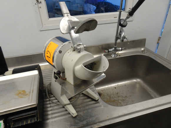 Râpe à fromage Santos - Machine agroalimentaire: photos 1 Râpe à fromage Santos - Machine agroalimentaire: photos 1