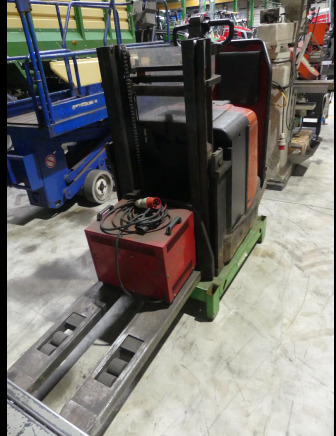 Transpalette accompagnant porté debout BT SPE125 - Transpalette: photos 3 Transpalette accompagnant porté debout BT SPE125 - Transpalette: photos 3