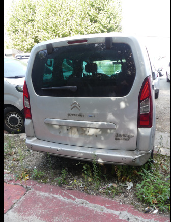Voiture Citroën Berlingo (2014-92.824 km) - VIN VF77J9HP0EJ546013 - Voiture: photos 4 Voiture Citroën Berlingo (2014-92.824 km) - VIN VF77J9HP0EJ546013 - Voiture: photos 4