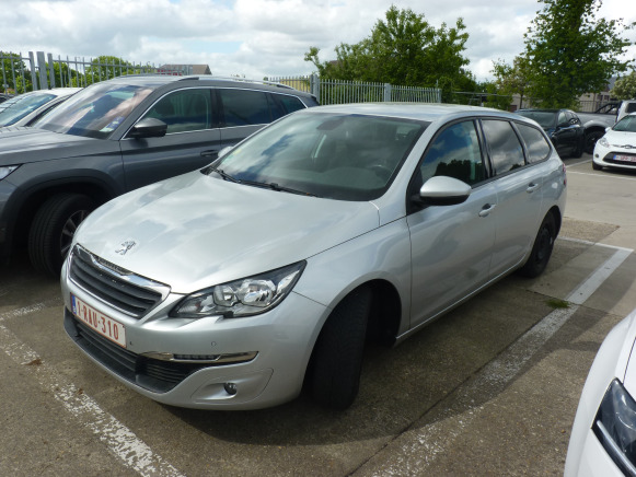 Voiture Peugeot 308 (2016-235.833 km-VIN:VF3LCBHXGS235579) - Voiture: photos 1 Voiture Peugeot 308 (2016-235.833 km-VIN:VF3LCBHXGS235579) - Voiture: photos 1