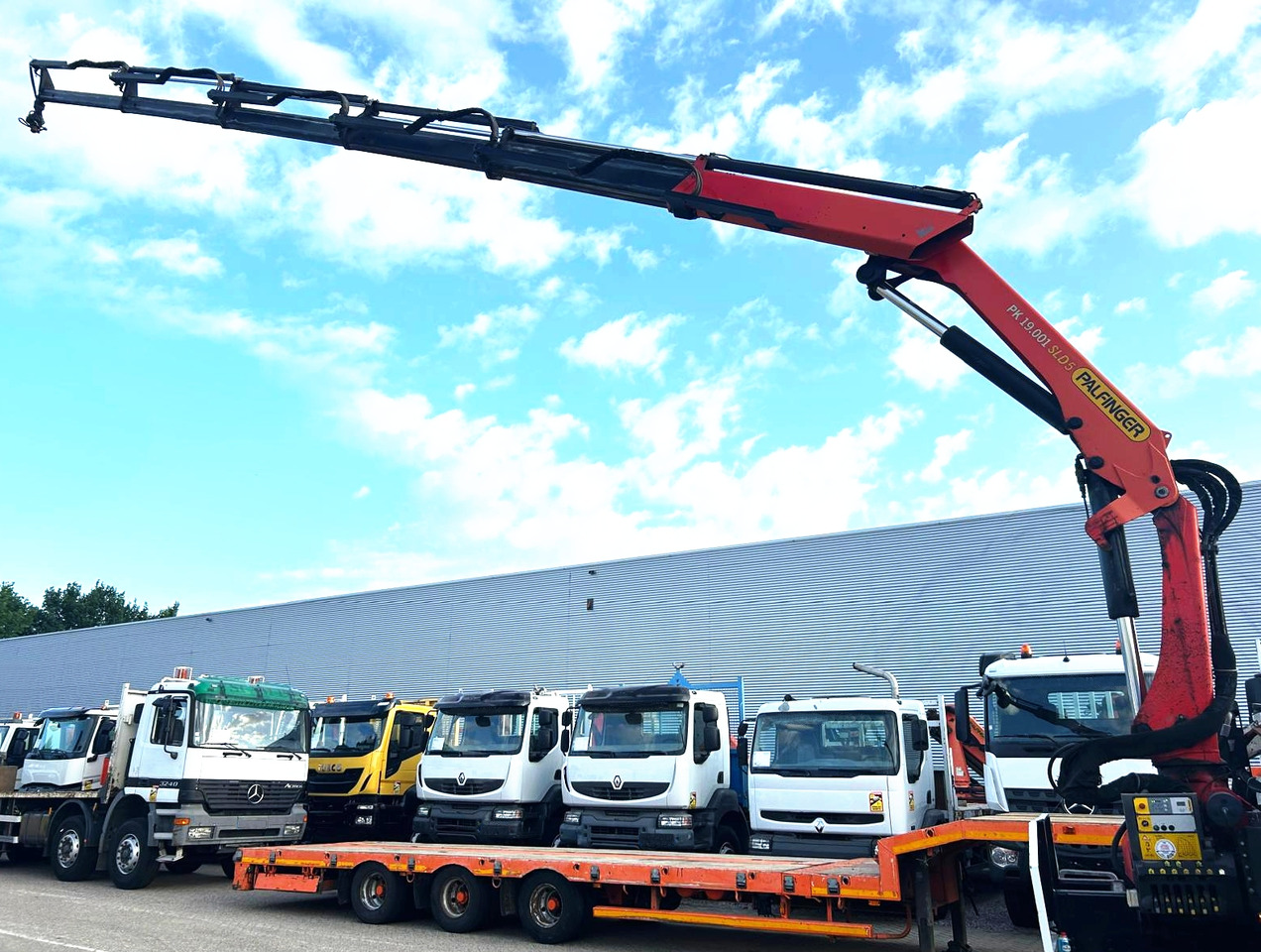 PALFINGER PK 19.001 SLD 5 D year 2017, crane with remote, extra functions - Grue auxiliaire: photos 2 PALFINGER PK 19.001 SLD 5 D year 2017, crane with remote, extra functions - Grue auxiliaire: photos 2