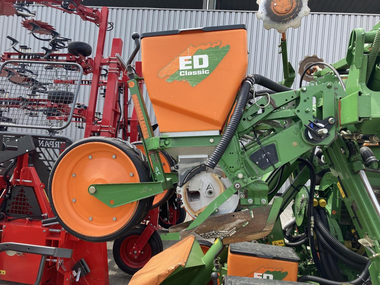 Amazone ED602K Classic - Semoir monograine: photos 4 Amazone ED602K Classic - Semoir monograine: photos 4