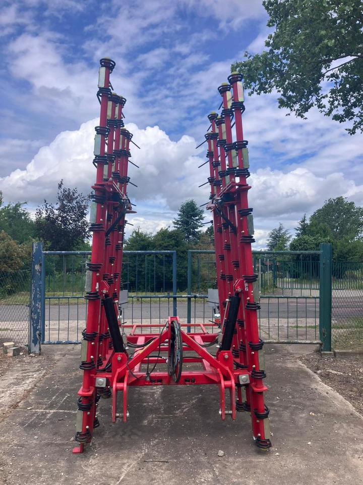 Brix Straw Max Pro 720 - Outils du sol: photos 5 Brix Straw Max Pro 720 - Outils du sol: photos 5