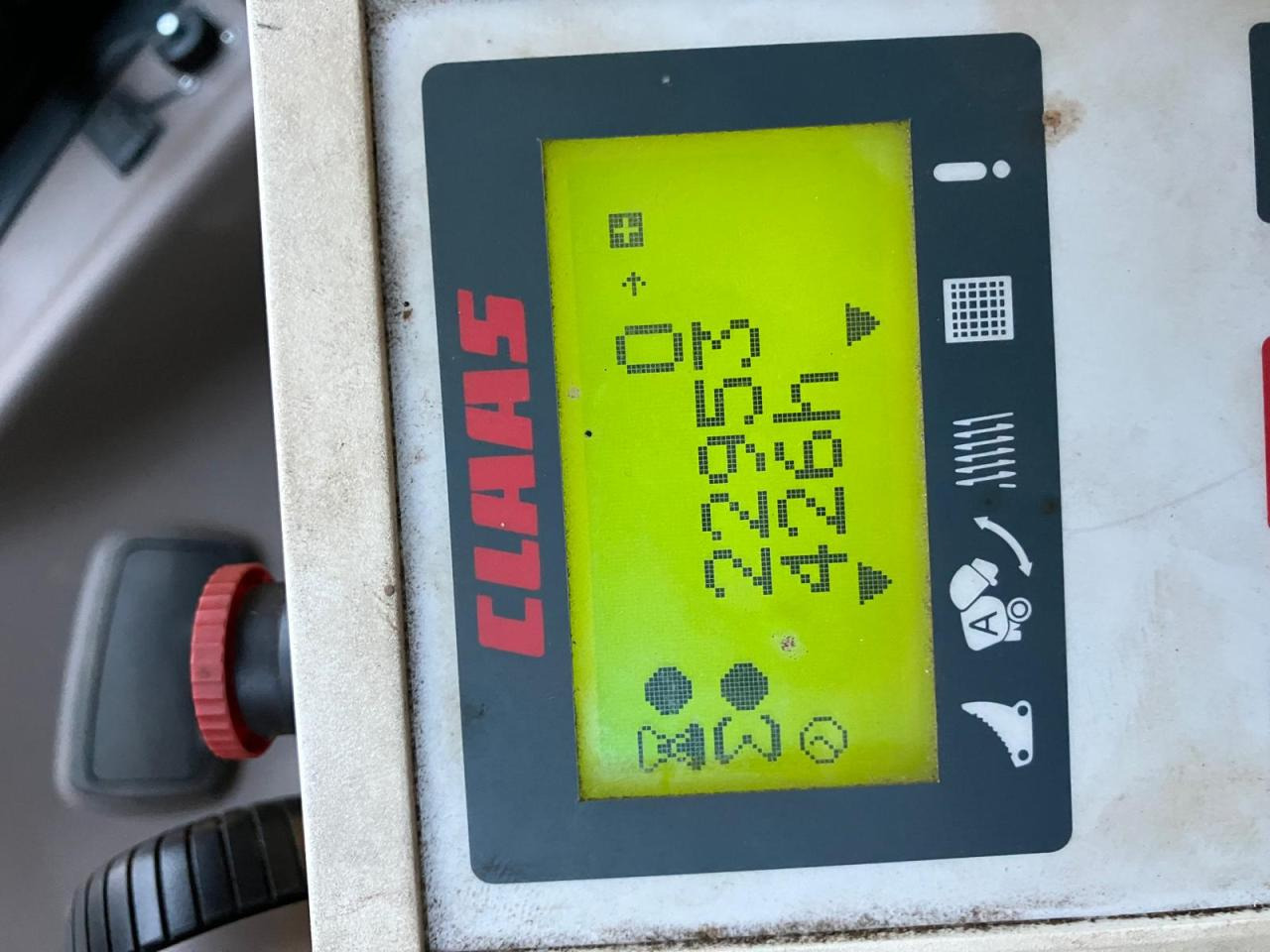 CLAAS Rollant 255 - Presse à balles rondes: photos 4 CLAAS Rollant 255 - Presse à balles rondes: photos 4