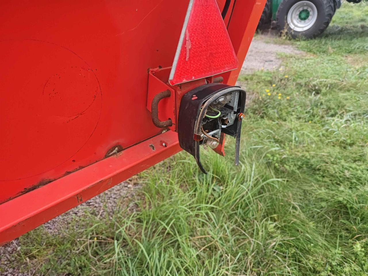 Deutz-Fahr E390 - Autochargeuse: photos 2 Deutz-Fahr E390 - Autochargeuse: photos 2