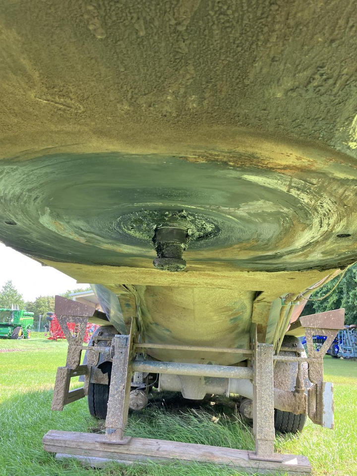 EMEK SLB 3 - Epandeurs: photos 4 EMEK SLB 3 - Epandeurs: photos 4