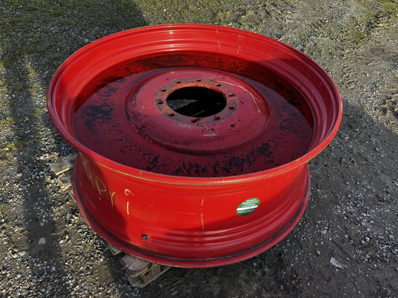 Fendt 18x46 - Pneu pour Machine agricole: photos 1 Fendt 18x46 - Pneu pour Machine agricole: photos 1