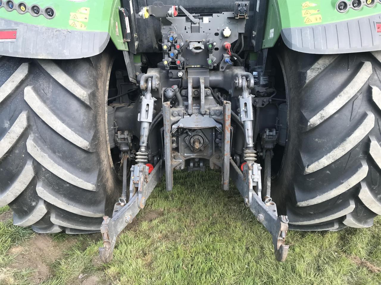 Fendt 724 Vario Profi Plus - Tracteur agricole: photos 4 Fendt 724 Vario Profi Plus - Tracteur agricole: photos 4
