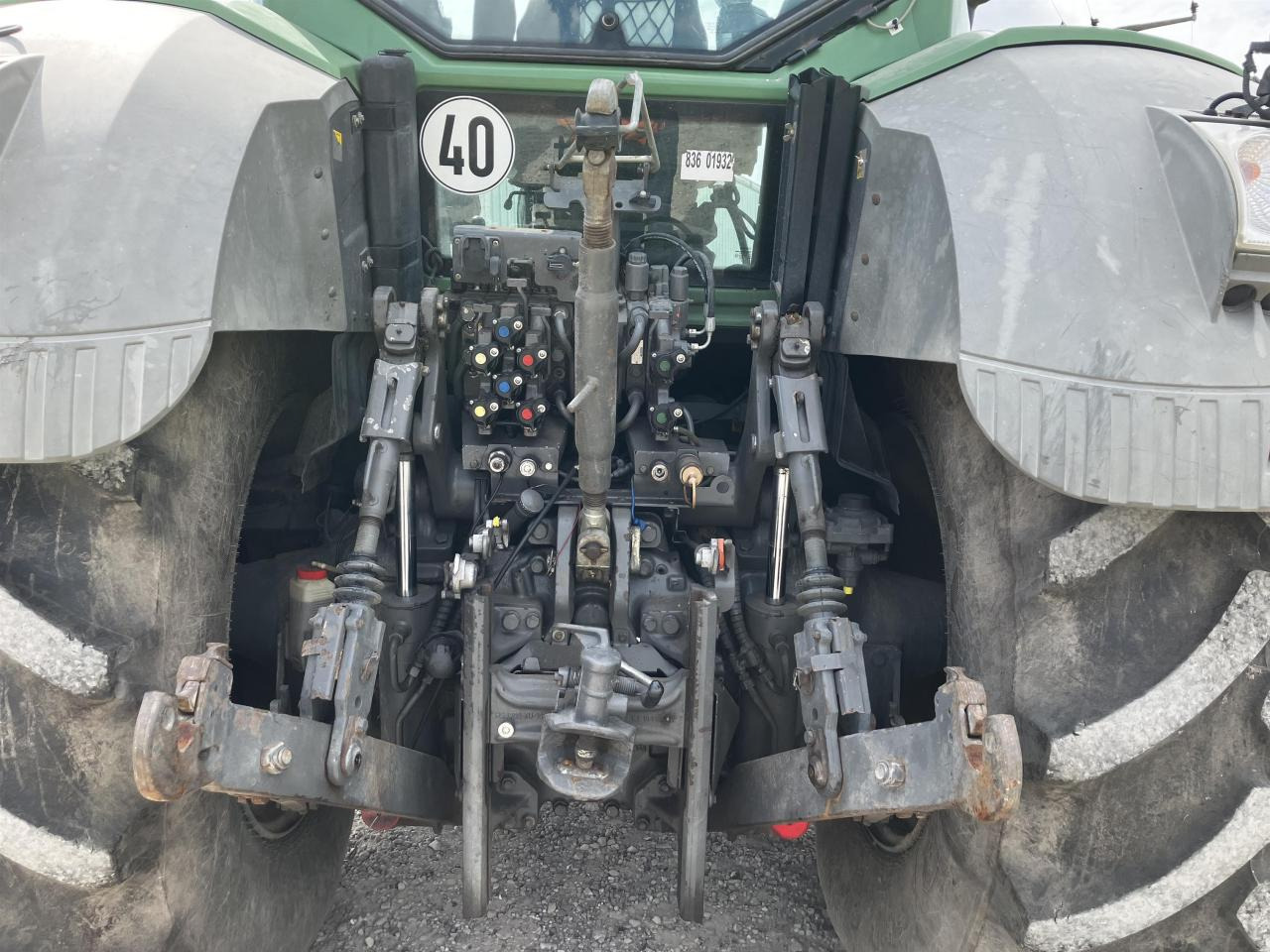Fendt 828 Vario Profi Plus - Tracteur agricole: photos 5 Fendt 828 Vario Profi Plus - Tracteur agricole: photos 5