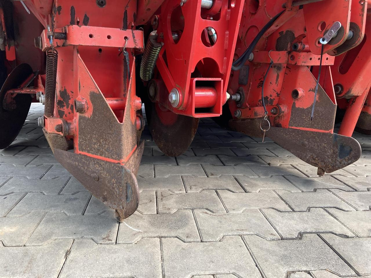 Grimme GL 34 KG - Arracheuse de pommes de terre: photos 3 Grimme GL 34 KG - Arracheuse de pommes de terre: photos 3