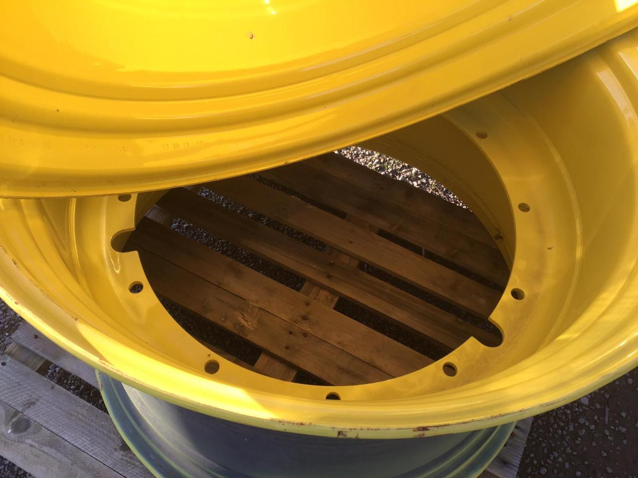 John Deere 42 Zoll - Pneu pour Machine agricole: photos 3 John Deere 42 Zoll - Pneu pour Machine agricole: photos 3