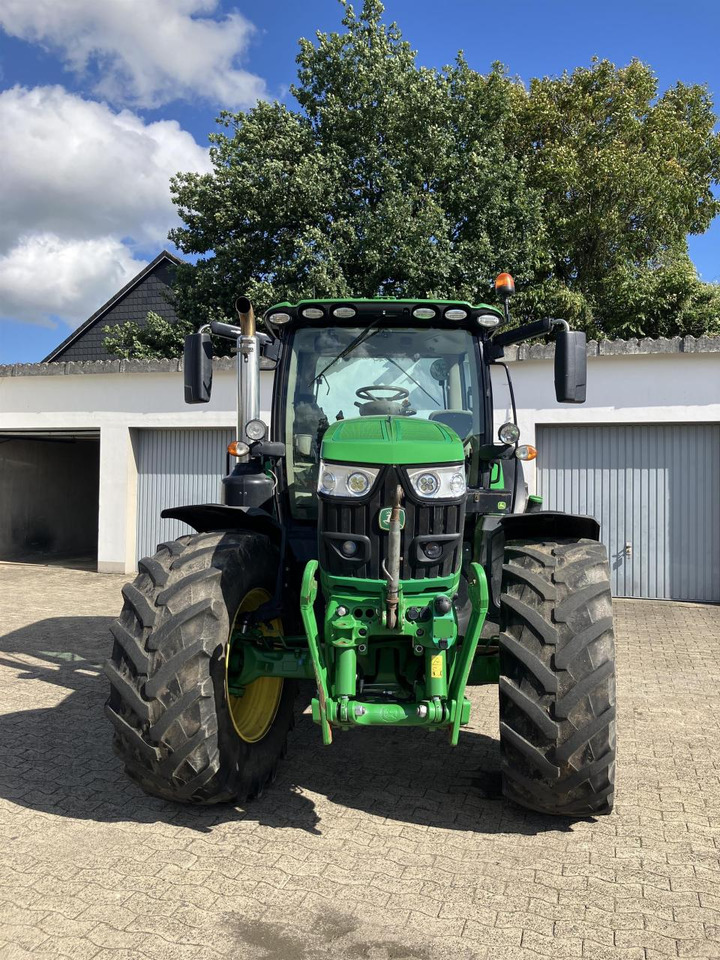 John Deere 6155R - Tracteur agricole: photos 4 John Deere 6155R - Tracteur agricole: photos 4