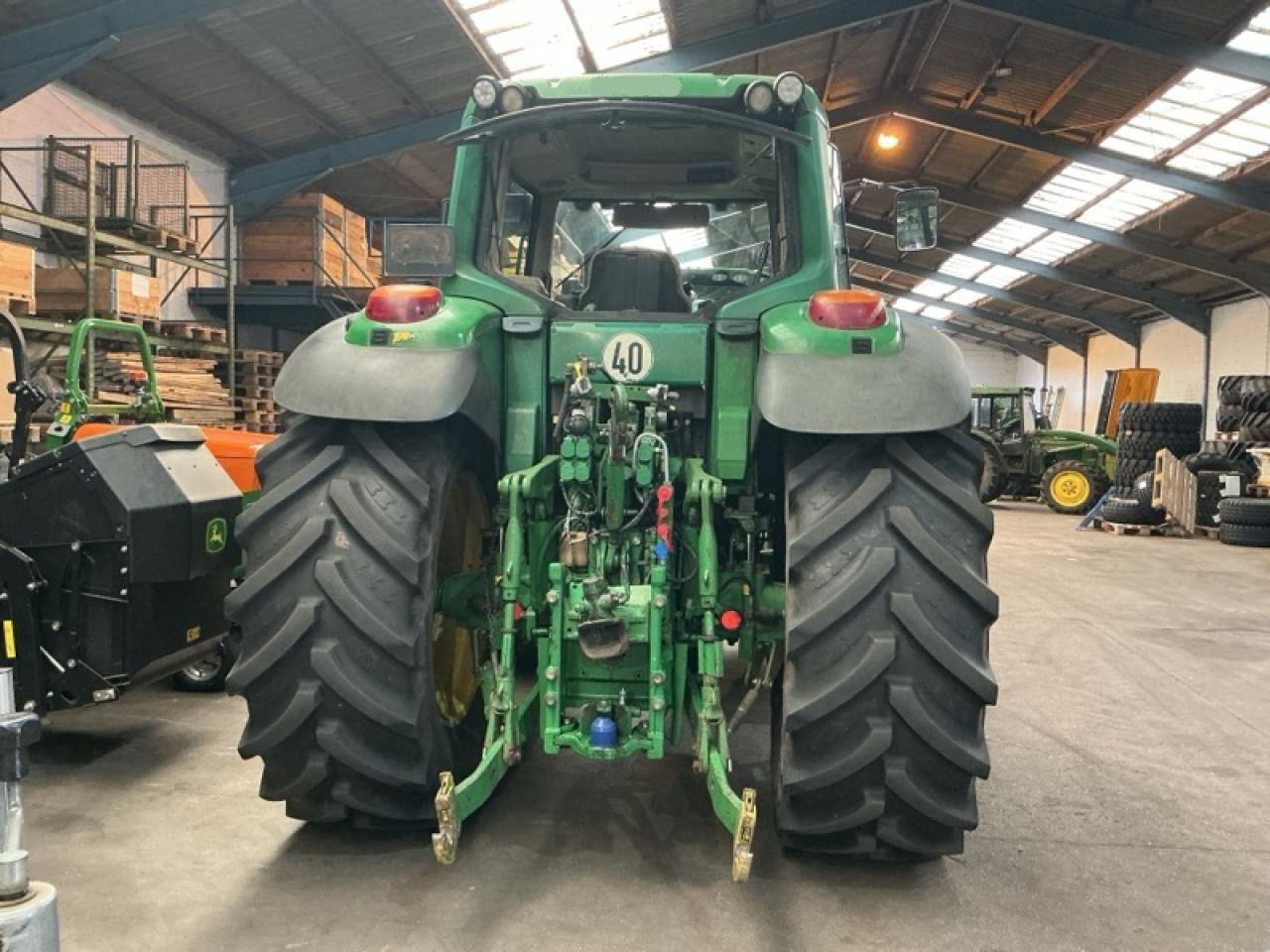 John Deere 6820 - Tracteur agricole: photos 3 John Deere 6820 - Tracteur agricole: photos 3