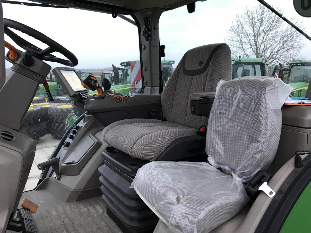 Tracteur agricole John Deere 7R 310: photos 7