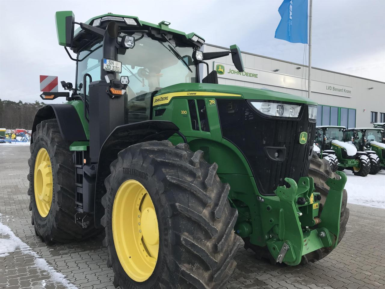 John Deere 7R 330 - Tracteur agricole: photos 2 John Deere 7R 330 - Tracteur agricole: photos 2