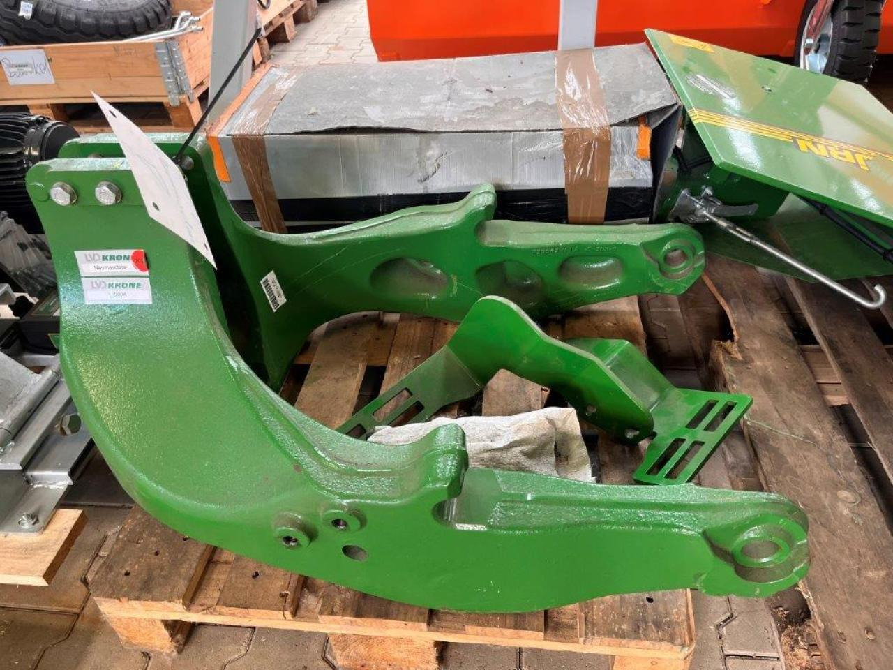John Deere Anbaukonsolen - Chargeur frontal pour tracteur: photos 1 John Deere Anbaukonsolen - Chargeur frontal pour tracteur: photos 1
