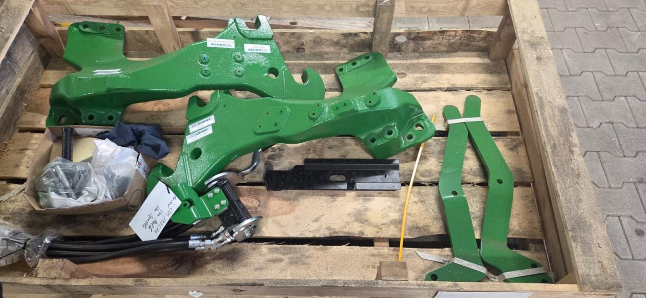 John Deere Anbauteile und Multikuppler - Chargeur frontal pour tracteur: photos 1 John Deere Anbauteile und Multikuppler - Chargeur frontal pour tracteur: photos 1