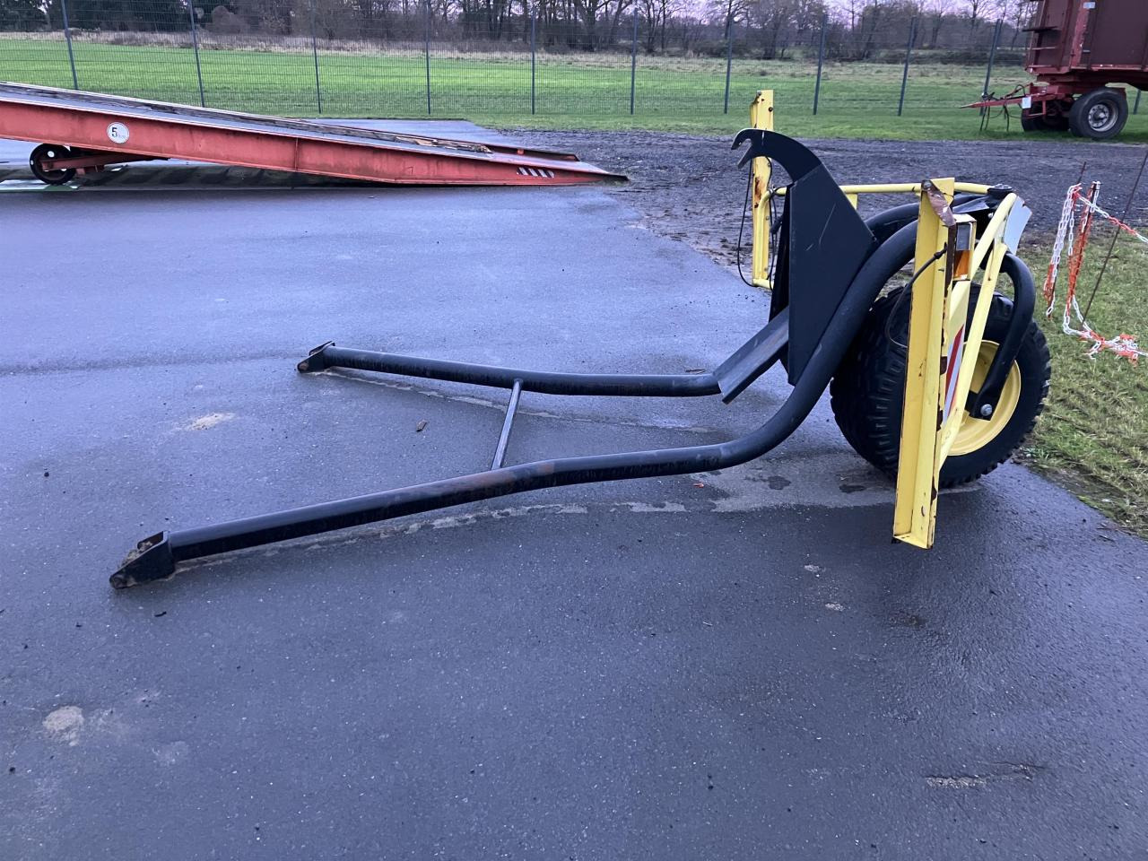 Kemper 400F - Accessoire de matériels de récolte: photos 3 Kemper 400F - Accessoire de matériels de récolte: photos 3