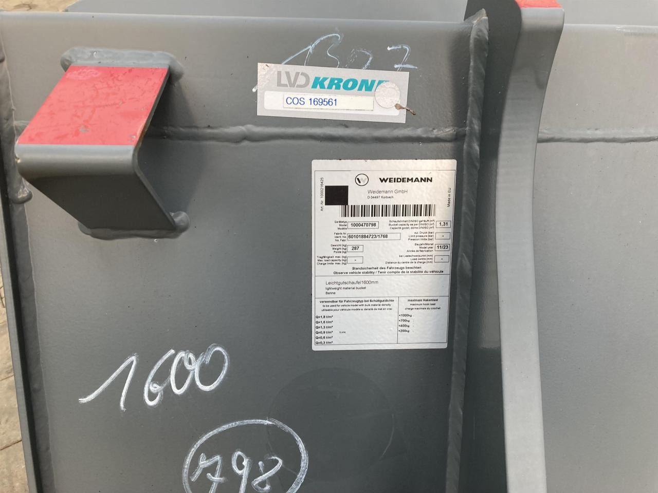 Kramer 1600 mm - Godet: photos 5 Kramer 1600 mm - Godet: photos 5