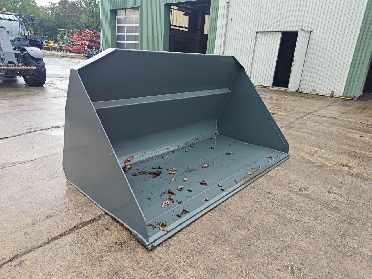 Kramer 2900 mm - Godet: photos 2 Kramer 2900 mm - Godet: photos 2