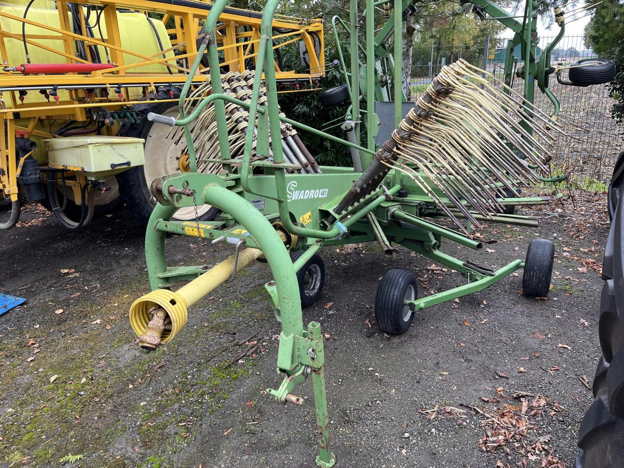 Krone SWADRO 461 - Faneuse: photos 3 Krone SWADRO 461 - Faneuse: photos 3