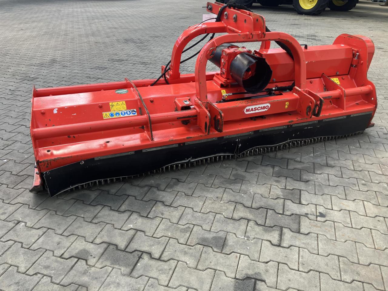 Maschio Bisonte 280 - Broyeur à axe horizontal: photos 3 Maschio Bisonte 280 - Broyeur à axe horizontal: photos 3