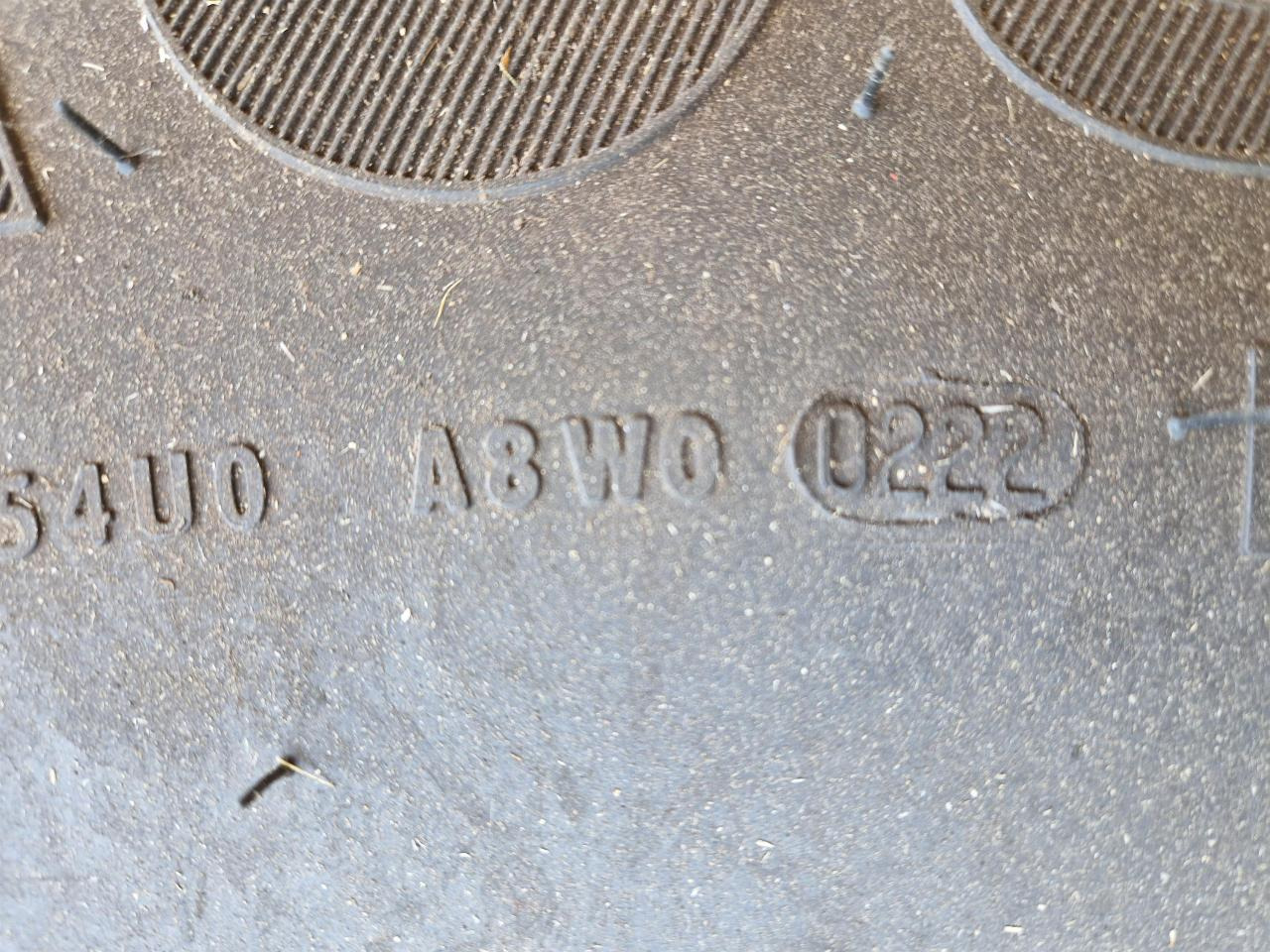 Mitas 460/85R30 - Pneu pour Machine agricole: photos 4 Mitas 460/85R30 - Pneu pour Machine agricole: photos 4
