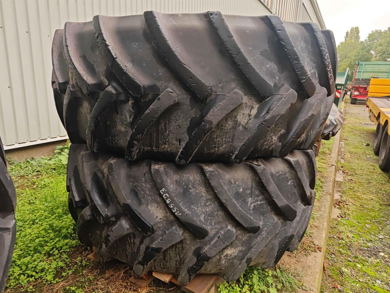 Mitas 600/65R34 - Pneu pour Machine agricole: photos 2 Mitas 600/65R34 - Pneu pour Machine agricole: photos 2