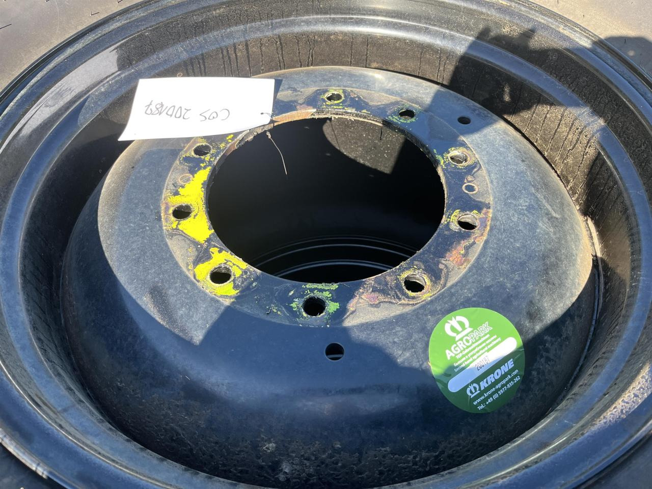 Mitas 600/70R28 - Pneu pour Machine agricole: photos 4 Mitas 600/70R28 - Pneu pour Machine agricole: photos 4