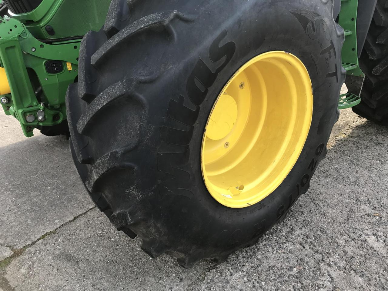 Mitas 620/75R30 - Pneu pour Machine agricole: photos 2 Mitas 620/75R30 - Pneu pour Machine agricole: photos 2
