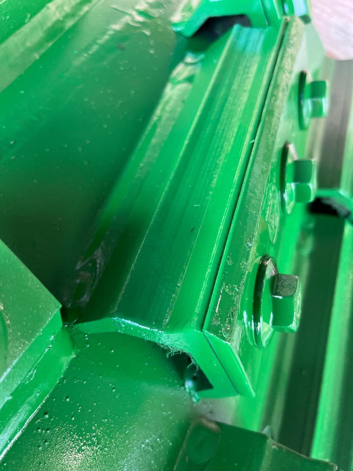 John Deere Häckseltrommel 40 Messer - Pièces de rechange pour Machine agricole: photos 5 John Deere Häckseltrommel 40 Messer - Pièces de rechange pour Machine agricole: photos 5