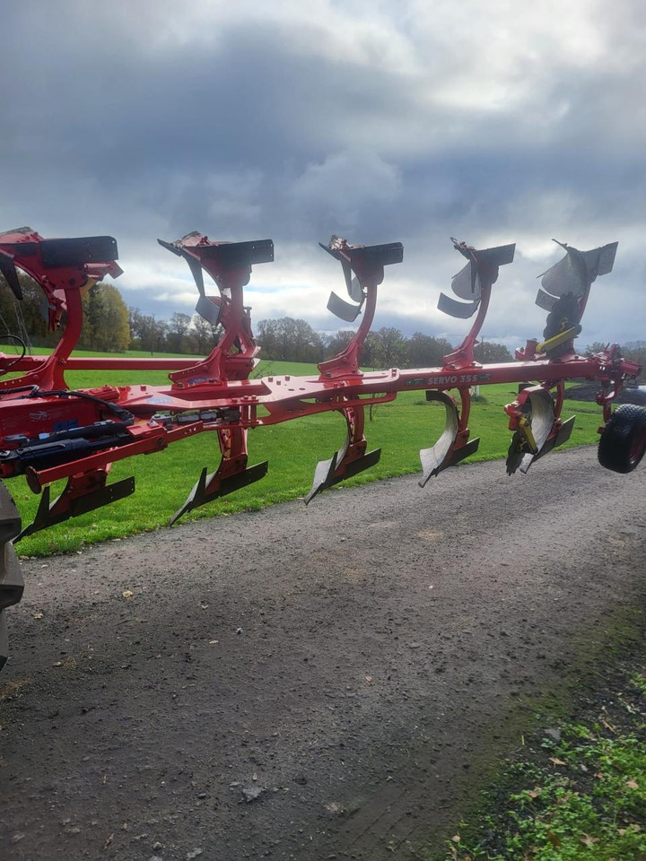 Pöttinger Servo 35S - Charrue: photos 1 Pöttinger Servo 35S - Charrue: photos 1