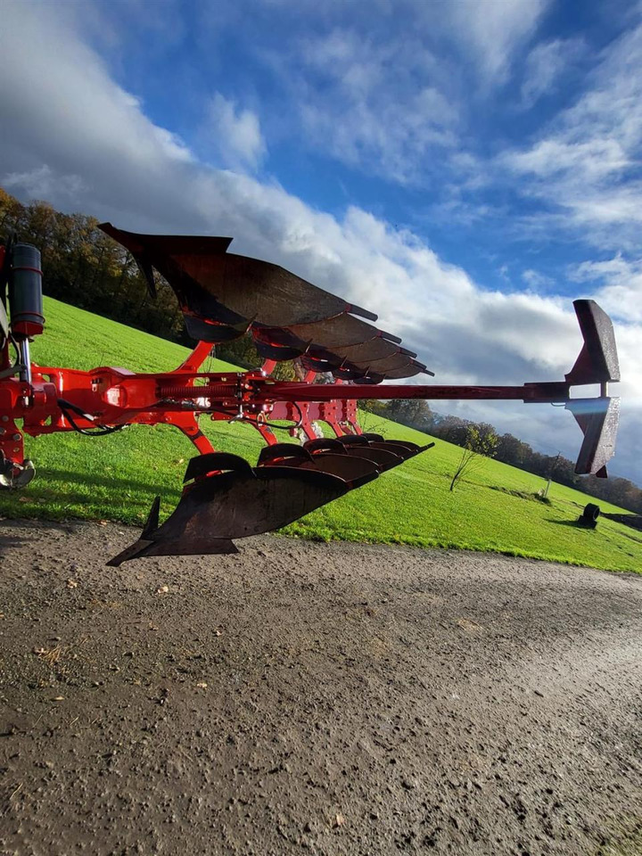 Pöttinger Servo 35S - Charrue: photos 2 Pöttinger Servo 35S - Charrue: photos 2