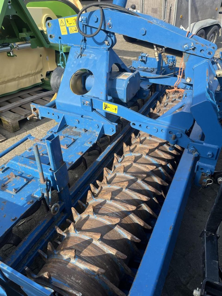 Rabe Multidrill 300 - Semoir: photos 5 Rabe Multidrill 300 - Semoir: photos 5