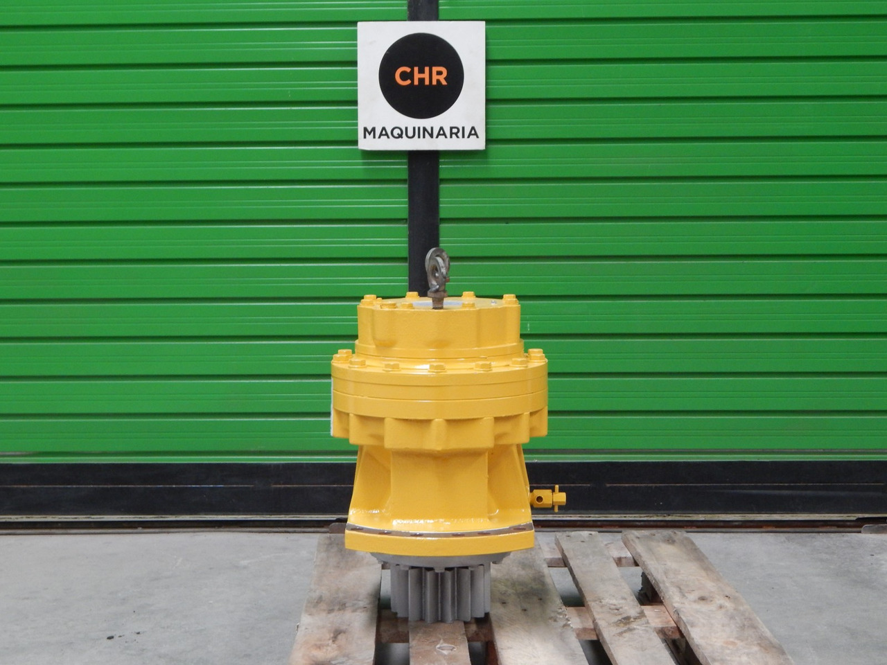 Swing Motor KOMATSU PC240-6 20Y-26-K1100 - Moteur de rotation pour Engins de chantier: photos 3 Swing Motor KOMATSU PC240-6 20Y-26-K1100 - Moteur de rotation pour Engins de chantier: photos 3