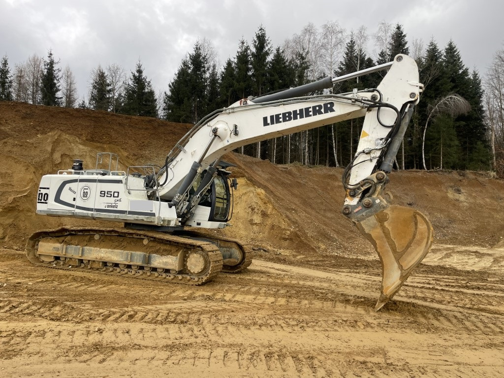 LIEBHERR R 950 SME - Pelle sur chenille: photos 5 LIEBHERR R 950 SME - Pelle sur chenille: photos 5