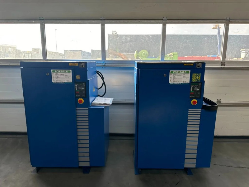Compair MSK-G22 Elektrische Schroefcompressor 22 kW 3000 L / min 10 Bar - Compresseur d'air: photos 4 Compair MSK-G22 Elektrische Schroefcompressor 22 kW 3000 L / min 10 Bar - Compresseur d'air: photos 4