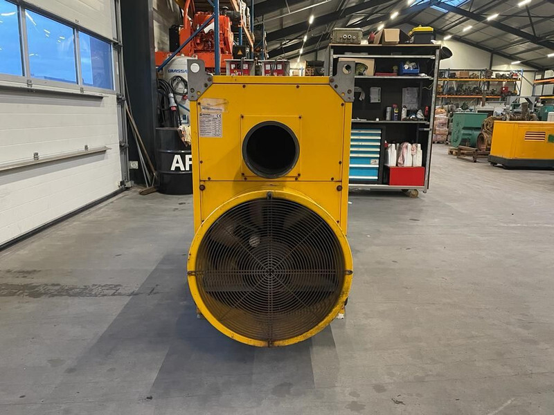 Dieselheater Air to Air SM 460M 119 kW - 8000 m3 / h Diesel Heater Kachel - Réchauffeur de construction: photos 4 Dieselheater Air to Air SM 460M 119 kW - 8000 m3 / h Diesel Heater Kachel - Réchauffeur de construction: photos 4