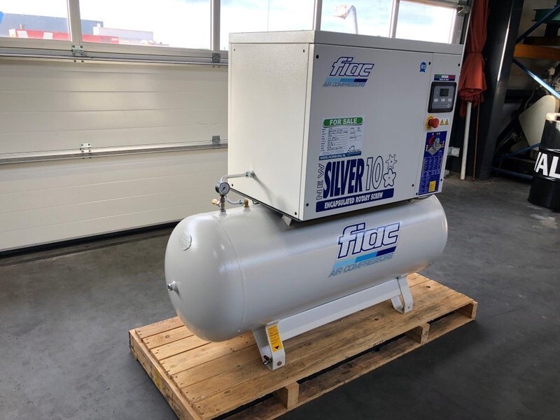 Compresseur d'air neuf Fiac New Silver 10 / 300 Silent 7.5 kW 860 L / min 10 bar Elektrische Schroefcompressor met ketel: photos 6