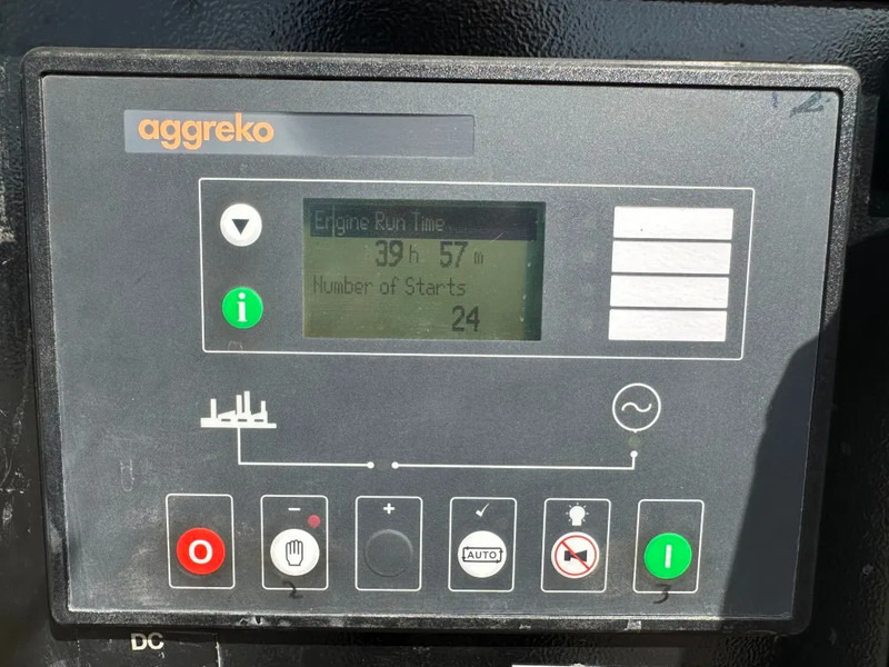 Groupe électrogène Iveco FPT F32 AM1A Leroy Somer 32 kVA Silent generatorset 39 hours !: photos 6 Groupe électrogène Iveco FPT F32 AM1A Leroy Somer 32 kVA Silent generatorset 39 hours !: photos 6