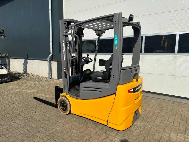 Chariot élévateur électrique Jungheinrich EFG 216K 1.6 ton Triplex Freelift Sideshift Elektra Heftruck Accu 2020: photos 20