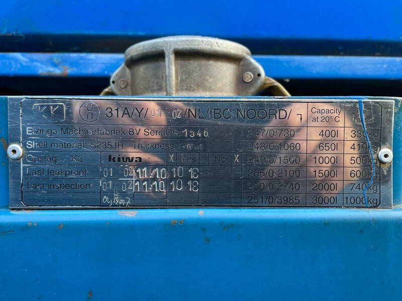 Kiwa IBC 1000 liter dieseltank met keuring - Cuve de stockage: photos 2 Kiwa IBC 1000 liter dieseltank met keuring - Cuve de stockage: photos 2