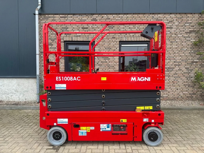 MAGNI ES1008 AC Elektra Schaarhoogwerker 10 meter werkhoogte NEW - Nacelle ciseaux: photos 1 MAGNI ES1008 AC Elektra Schaarhoogwerker 10 meter werkhoogte NEW - Nacelle ciseaux: photos 1