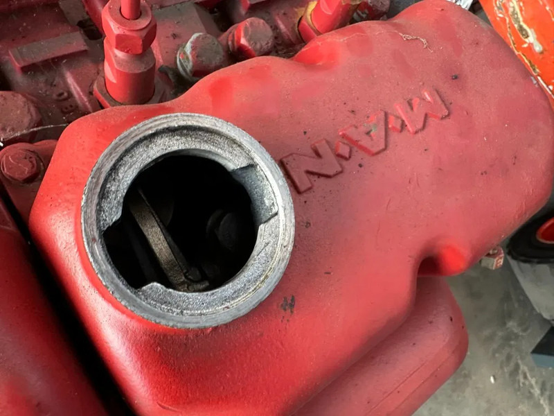 Moteur pour Matériel de manutention MAN D 0226 M 66 kW / 90 PK 6 cilinder diesel engine parts: photos 9